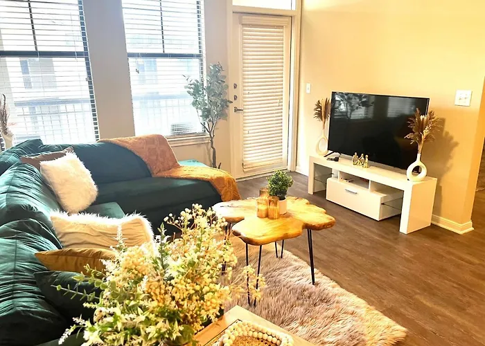 Modern Apartment, Close To Downtown/Free Parking