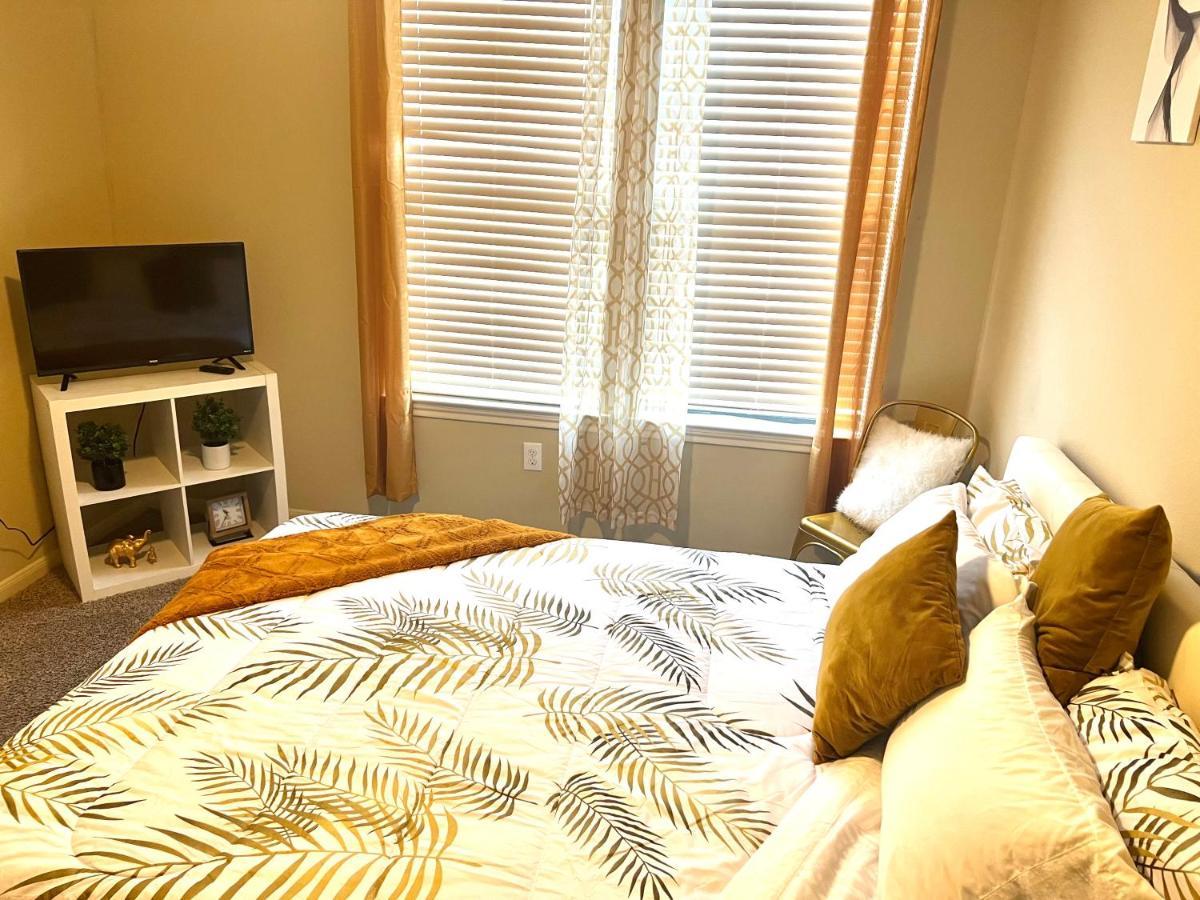 Apartment Modern Apartment, Close To Downtown/free Parking